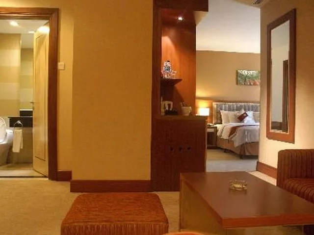 جناح، SWISS-BELHOTEL MALEOSAN MANADO 2/2