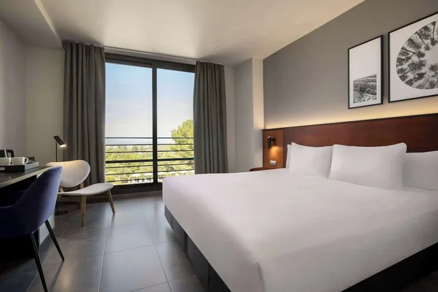Room, King Bed, Pool View, Dolce By Wyndham Barcelona Resort 1/1