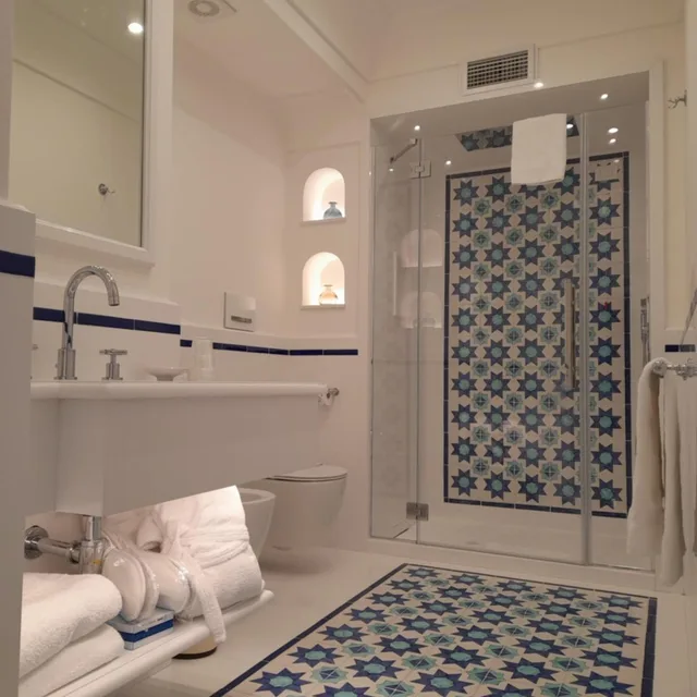 جناح بشرفة، MARINCANTO 1/2