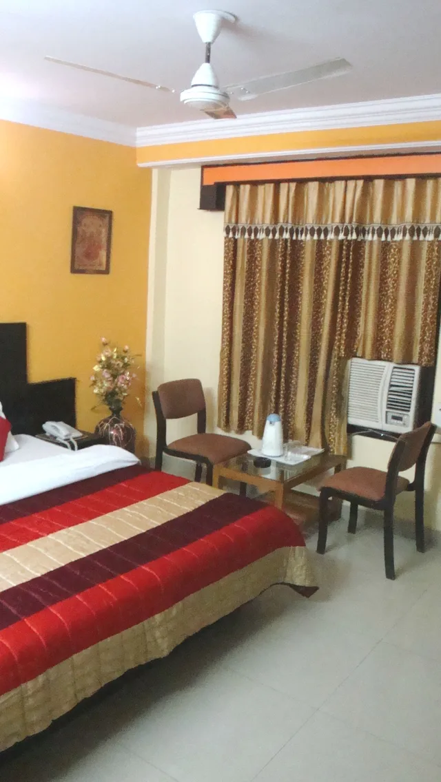 غرفة ديلوكس بسرير مزدوج، Hotel Su Shree Continental 3/10