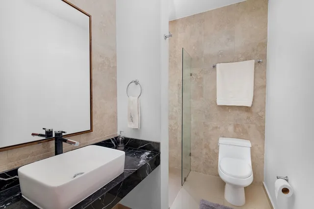 2 Bedrooms, Luxury, Apartment, 2 King Beds, Sea View, Sofa, Angelina 28 Beachfront by Nah Hotels 3/3
