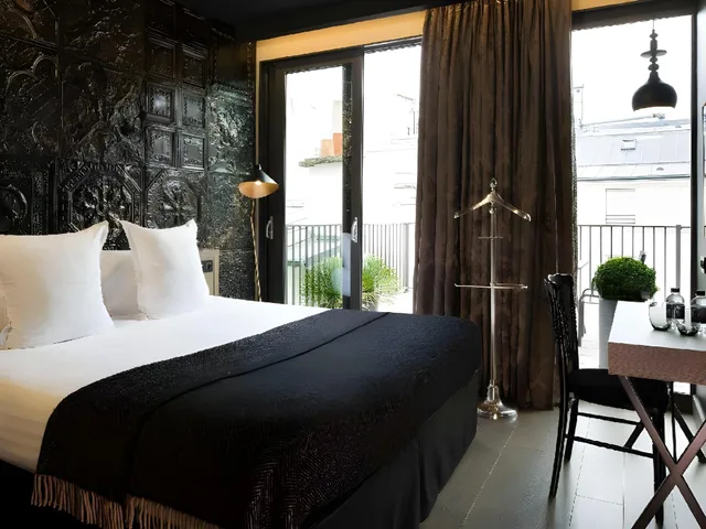 غرفة ديلوكس بشرفة، Grand Hotel Lafayette Buffault 2/2