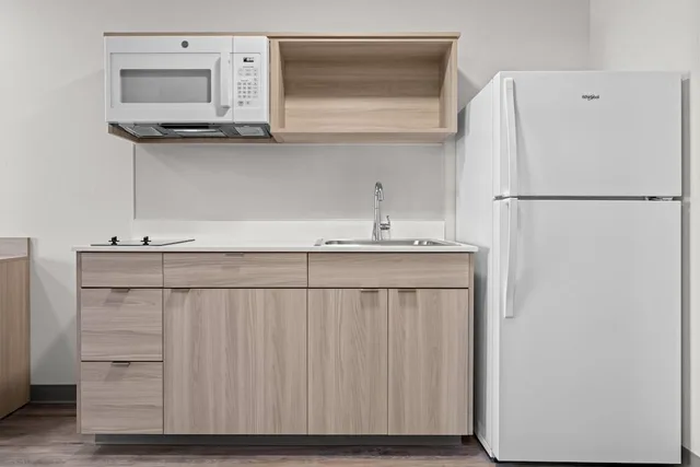 جناح بسريرين كوين، WoodSpring Suites Manteca - Stockon South 9/9