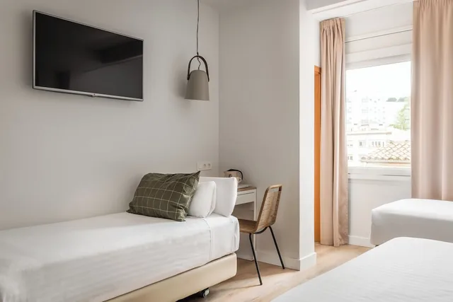 غرفة قياسية رباعية، Hotel Margarit 4/7