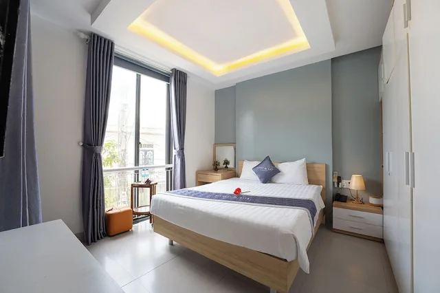 Cool, Superior, Queen Bed، Stop And Go Boutique Homestay In Hue 5/9