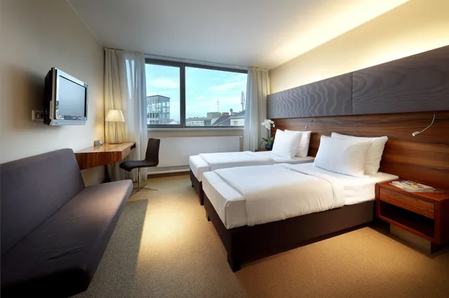 غرفة مفردة بسرير مزدوج، Eurostars Embassy 1/6