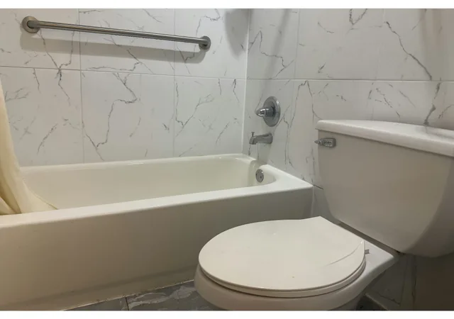 غرفة بسرير كوين لذوي الإعاقة للمدخنين، Economy Lodge by Hotel O Texas City 4/4