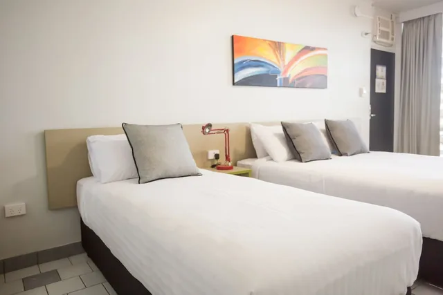 استوديو بسرير كوين وسرير فردي، Emerald Star Hotel 2/10