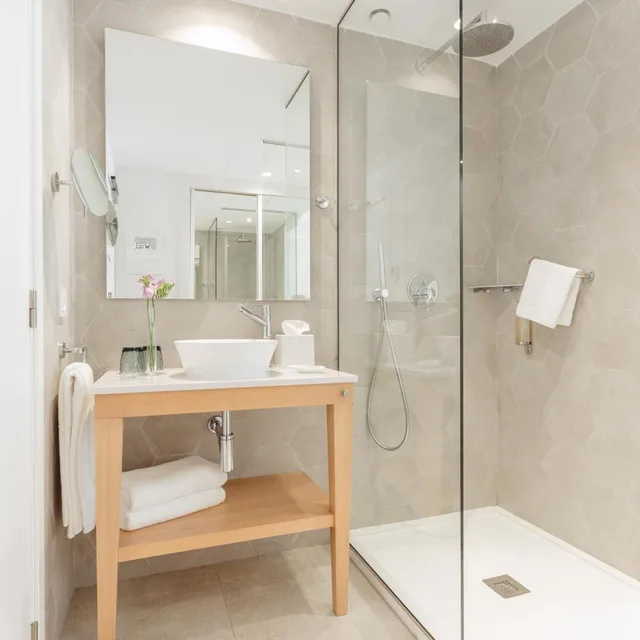 Room, Twin Beds, Lateral Side Sea View، Flamingo 6/8