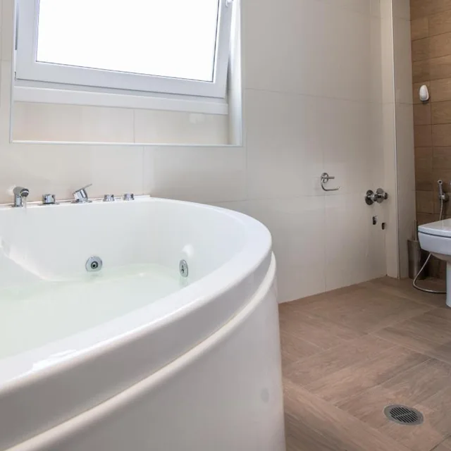 Superior, Suite, Hot Tub, Polis of Naxos 10/10