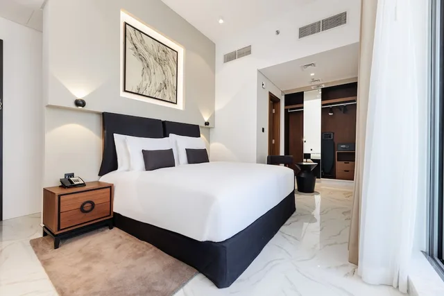 Standard, Laundry، Holiday Inn Dubai Village Circle 5/9