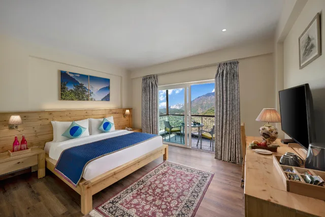 The Monal Suite With Private Balcony، JuSTa Luxe Birding Resort and Spa Dharmshala 1/1