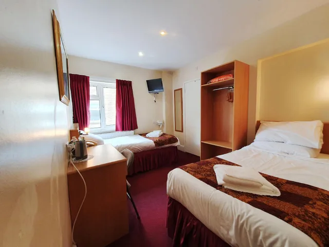 غرفة كلاسيكية بسريرين مزدوجين، Royal Square Hotel - NEC & Birmingham Airport 1/1