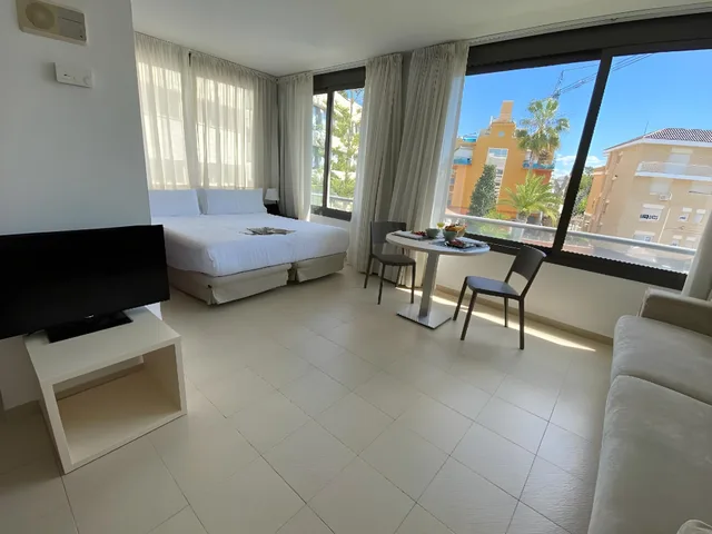 استوديو بسرير مزدوج، Apartamentos Atenea Park 1/1