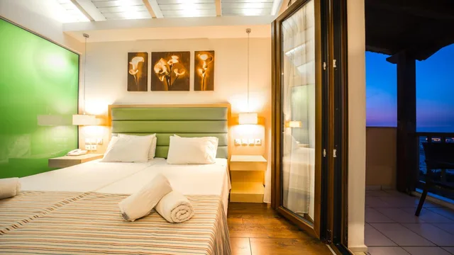 غرفة قياسية بانورامية بإطلالة على البحر، Forest Park Hotel 1/10