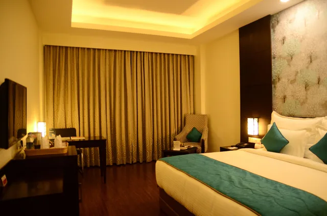غرفة بسرير كينج، Ramada by Wyndham Jamshedpur 8/10