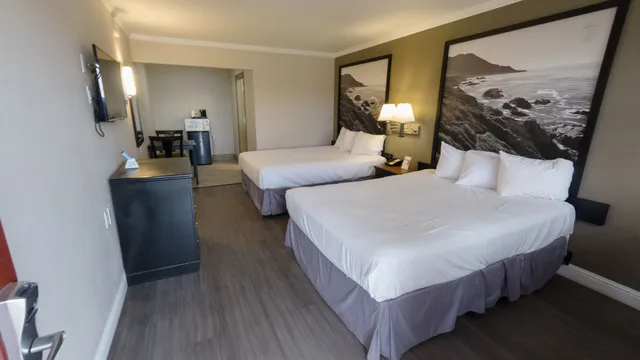 غرفة ديلوكس بسريرين كوين، Super 8 by Wyndham Santa Cruz Beach 4/7