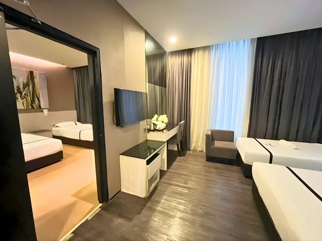 Family 6، Kingston Hotel 26 at One City Subang, Selangor 3/3
