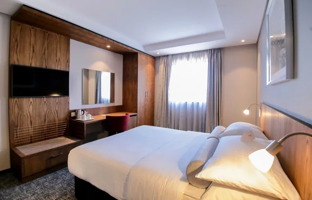 Standard Room, Holiday Inn Nairobi Two Rivers Mall an IHG Hotel 6/10