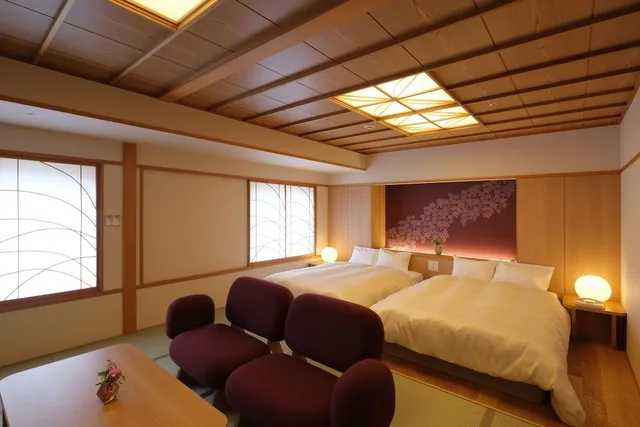 غرفة بسريرين منفصلين بأرضية تاتامي، Hotel Kasugai 1/1