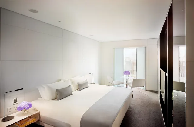 Me, Superior, King Bed, City View، Me London Hotel 2/10