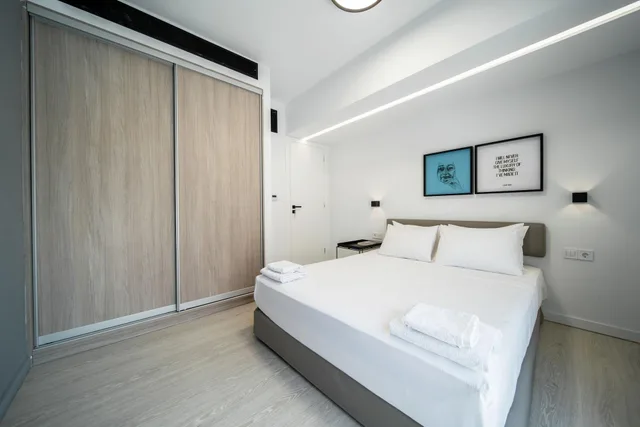 شقة فاخرة بشرفة بـ3 غرف نوم، Heritage Boutique Apartments 3/10