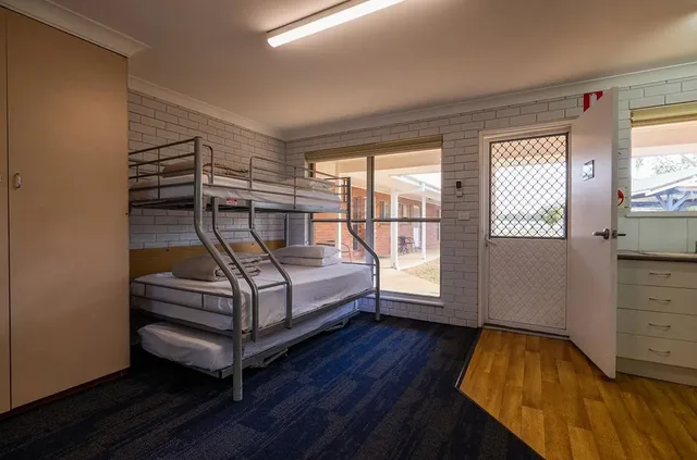 Motel، Nrma Dubbo Holiday Park 1/3