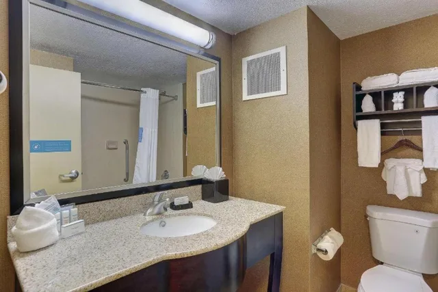 غرفة سوبيريور بسرير كينج، Hampton Inn Nashville-I-24 Hickory Hollow 3/4