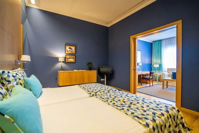 جناح بسريرين منفصلين، GRANDE HOTEL DO PORTO 3/8