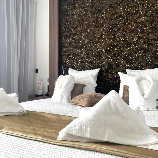 Room, Double Bed, Accessible, Oz Apos Inn Hotel 5/7