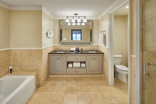 1 Bedroom, Suite, Balcony, The Ritz Carlton Grand Cayman 3/4