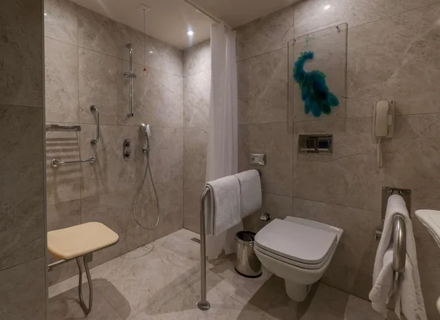 Room, 2 Queen Beds, Accessible, Doubletree By Hilton Hotel Istanbul Sirkeci 6/7