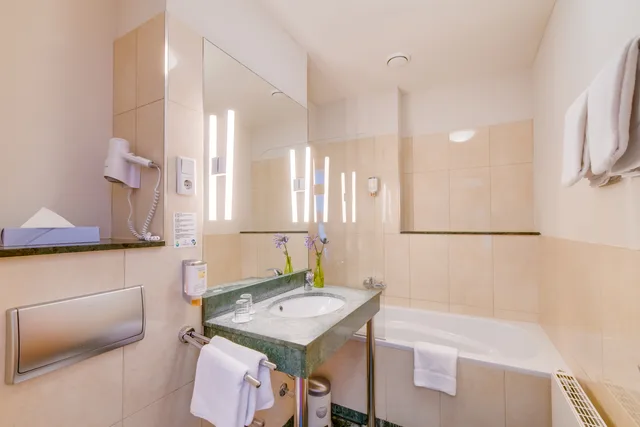 غرفة قياسية، Come Inn Berlin Kurfurstendamm 2/2