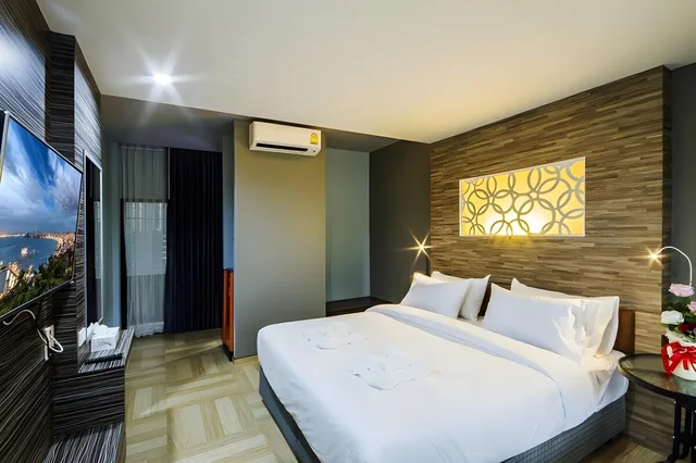 غرفة قياسية بسرير كينج، Sriwipha Boutique Pattaya 2/2