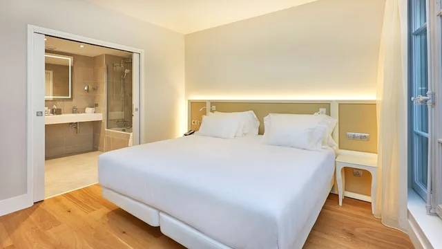 جناح بسرير مزدوج مع أريكة، Nh Collection Marseille 1/5
