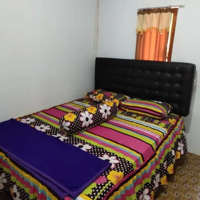 Standard, Double Bed, with Fan، Limasan Mbah Darmo by ZUZU 1/9