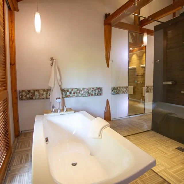 فيلا شهر العسل، Donatela Resort and Sanctuary 7/7