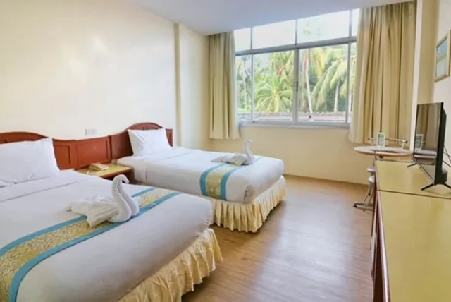 غرفة سوبيريور بسرير مزدوج أو سريرين منفصلين، Chumphon Gardens Hotel 6/10