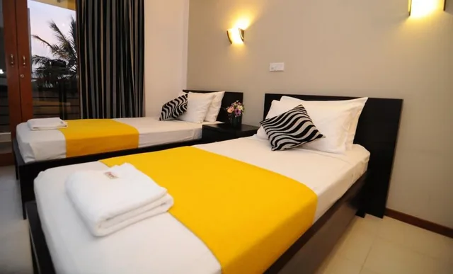 غرفة ديلوكس بسريرين منفصلين، Hotel Shanelo 2/2
