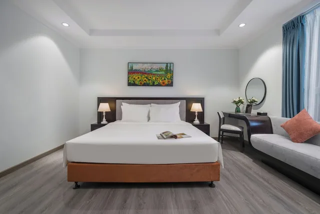 غرفة ديلوكس بسرير كينج، BlueSun Danang Beach Hotel 2/10