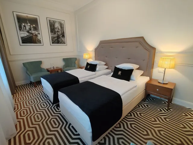 غرفة سوبيريور بسرير كينج، Royal Hotel and Spa 1/4