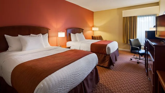 غرفة قياسية بسريرين كوين، Best Western Hickory 2/3