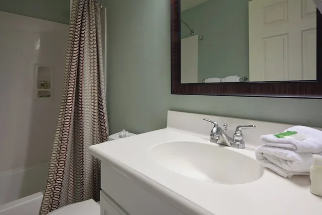 غرفة بسرير كينج بغرفة نوم واحدة، Holiday Inn Club Vacations Galveston Beach Resort 4/6