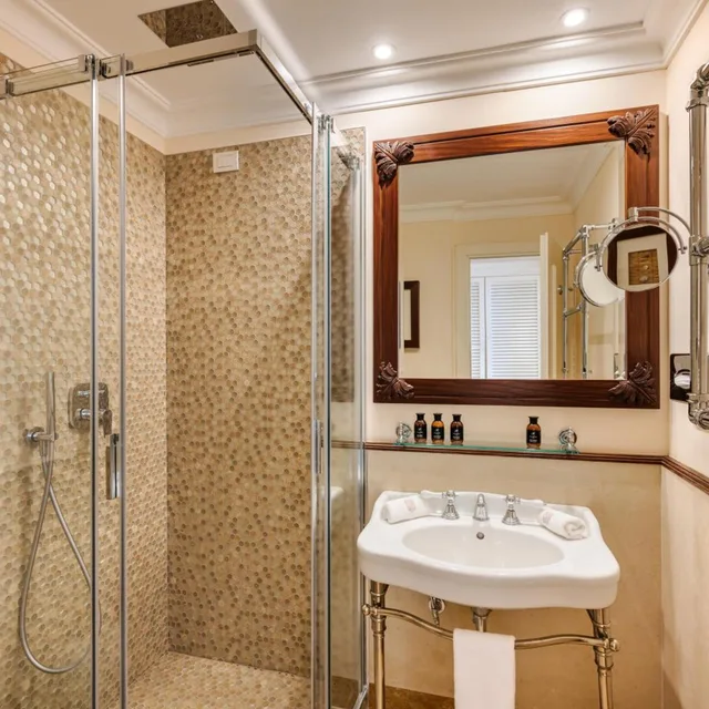 Prestige, Side Sea View، Grand Hotel Bristol Resort and Spa 8/8