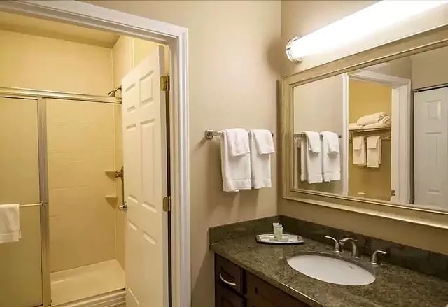 استوديو بسرير كوين، Westay Suites - Covington Mandeville 3/5