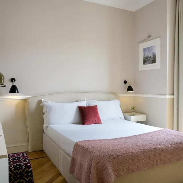 غرفة كلاسيكية مفردة، The Fifteen Keys Hotel 1/6
