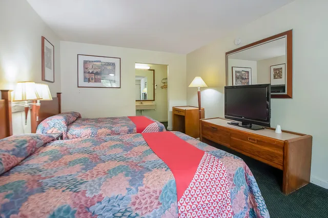 غرفة بسريرين كوين، Hotel O Daylight Inn Elkhart I-90, IN 5/6