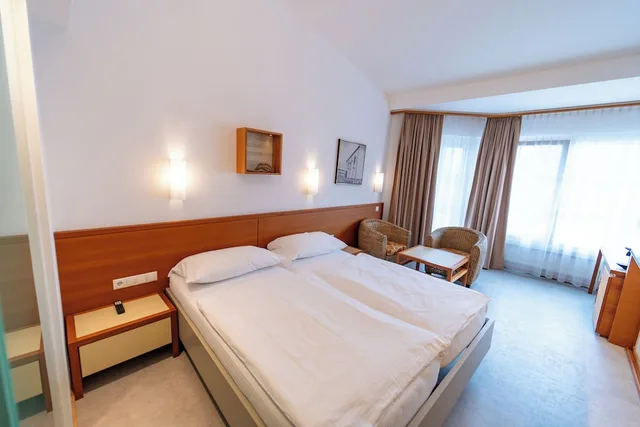 جناح كلاسيكي بسرير كينج، Sporthotel Igls 4/10