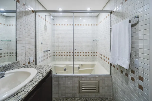 Master, Suite, King Bed، Hotel Victoria Villa Curitiba By Nacional Inn 7/10