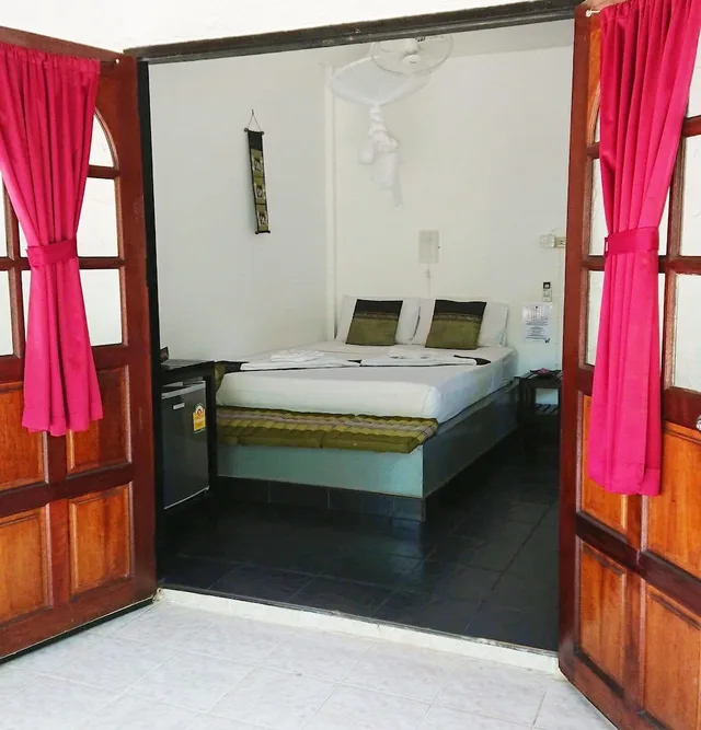 بنغل بسرير كوين، Papillon Bungalows 1/4